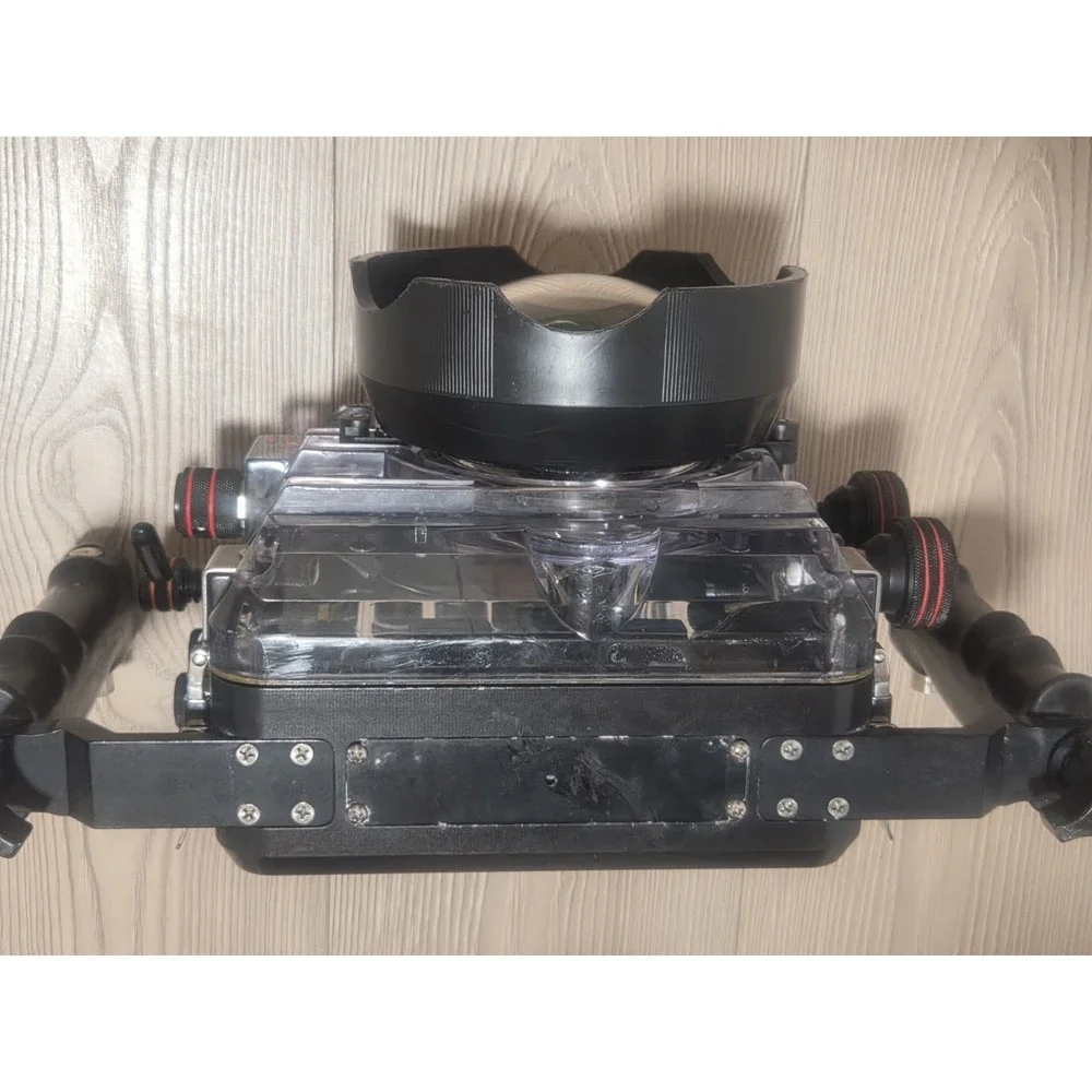 Ikelite Digital Underwater Camera Housing Canon Sony SLR? Large Very Heavy